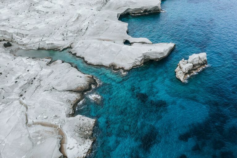 Milos_Generic_Photos_15