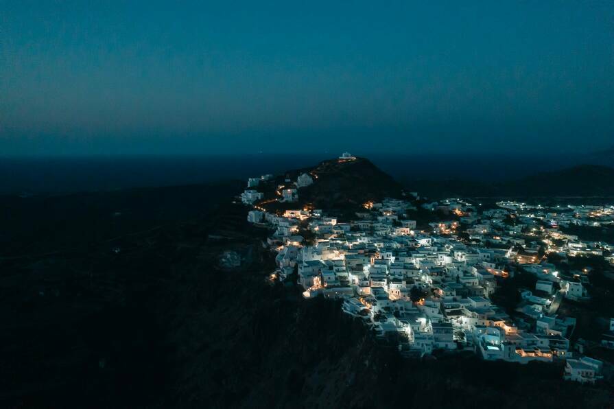 Milos_Generic_Photos_46